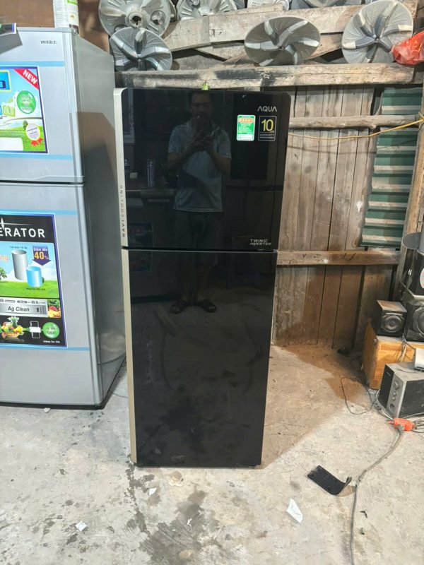Tủ Lạnh Cũ Hãng AQua Inverter Dung Tích 249 lít